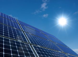solar_canstockphoto7593518