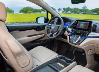 Interior-front-dash-of-2020-Honda-Odyssey_o 525x420