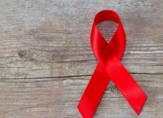 red ribbon week_canstockphoto63307014 525x420