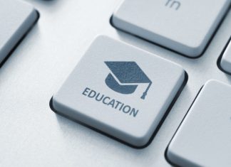 online school_canstockphoto15431770 1000x800