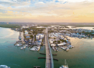 fort-myers-aerial-full-rights-500px2.jpg.600.0.rendition_visitfloridadotcom 525x420